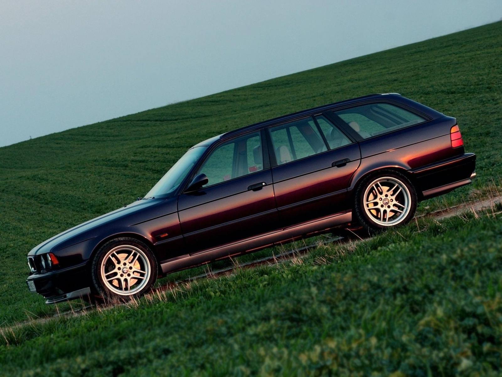 M5 Touring