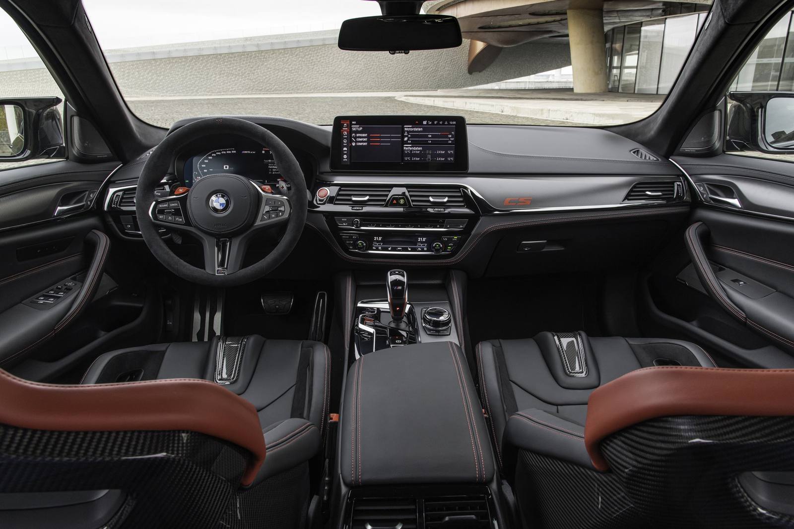 M5 CS