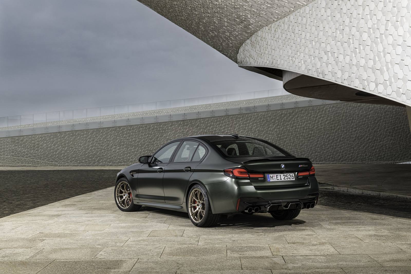 M5 CS