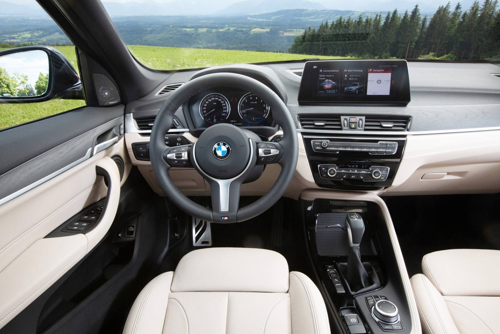 xDrive25e