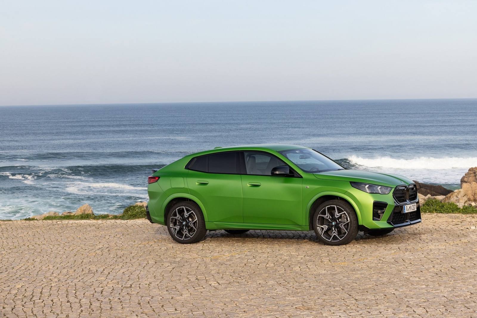 xDrive28i