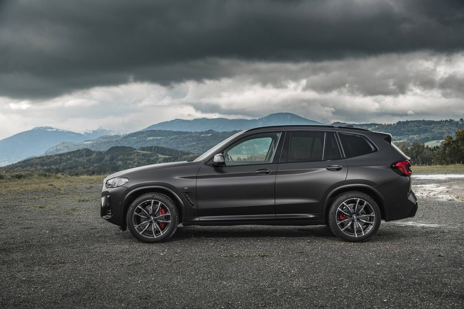 xDrive30i