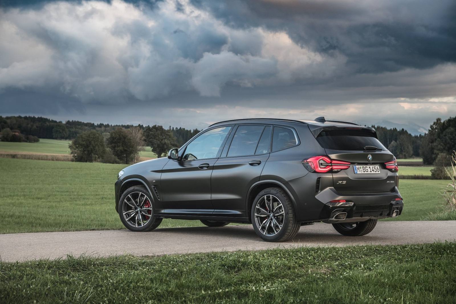 xDrive30i