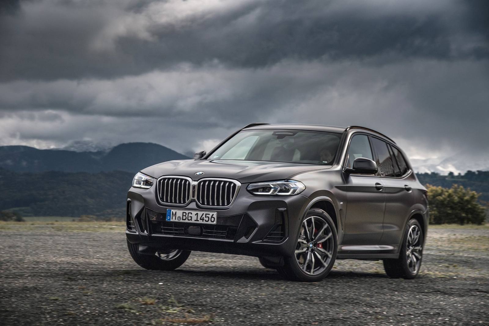 xDrive30i