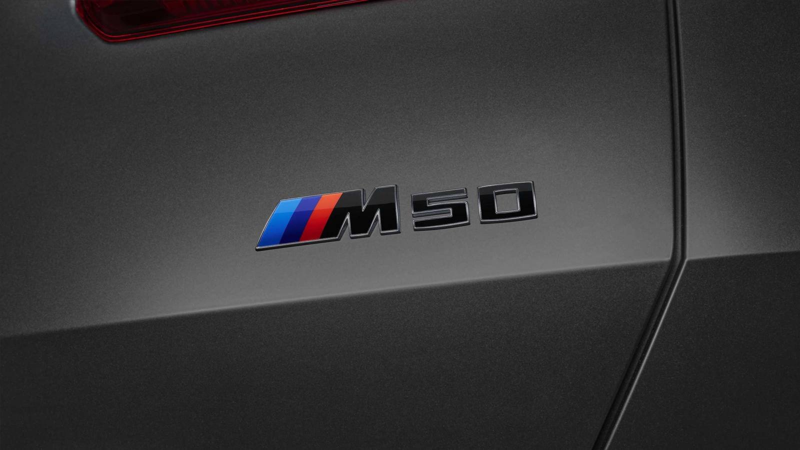 M50 xDrive (2027 update, 443 PS)