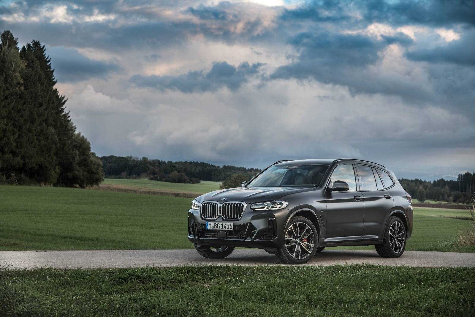 xDrive30i