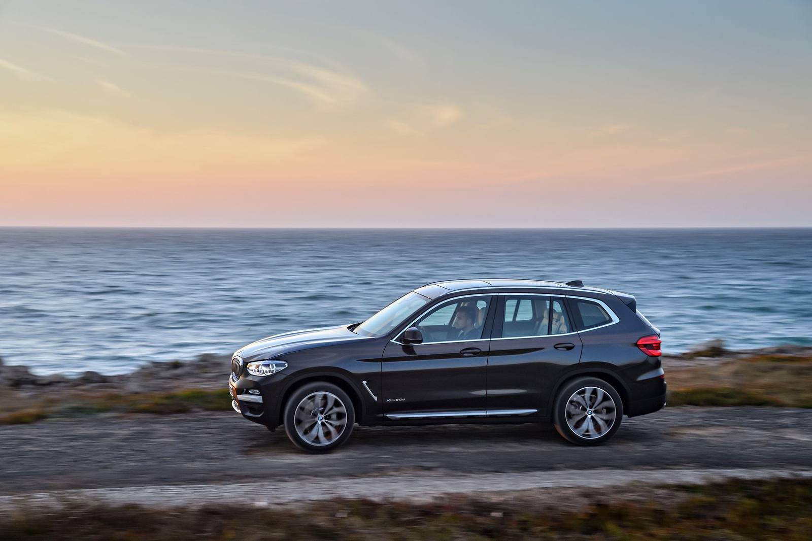 xDrive30i