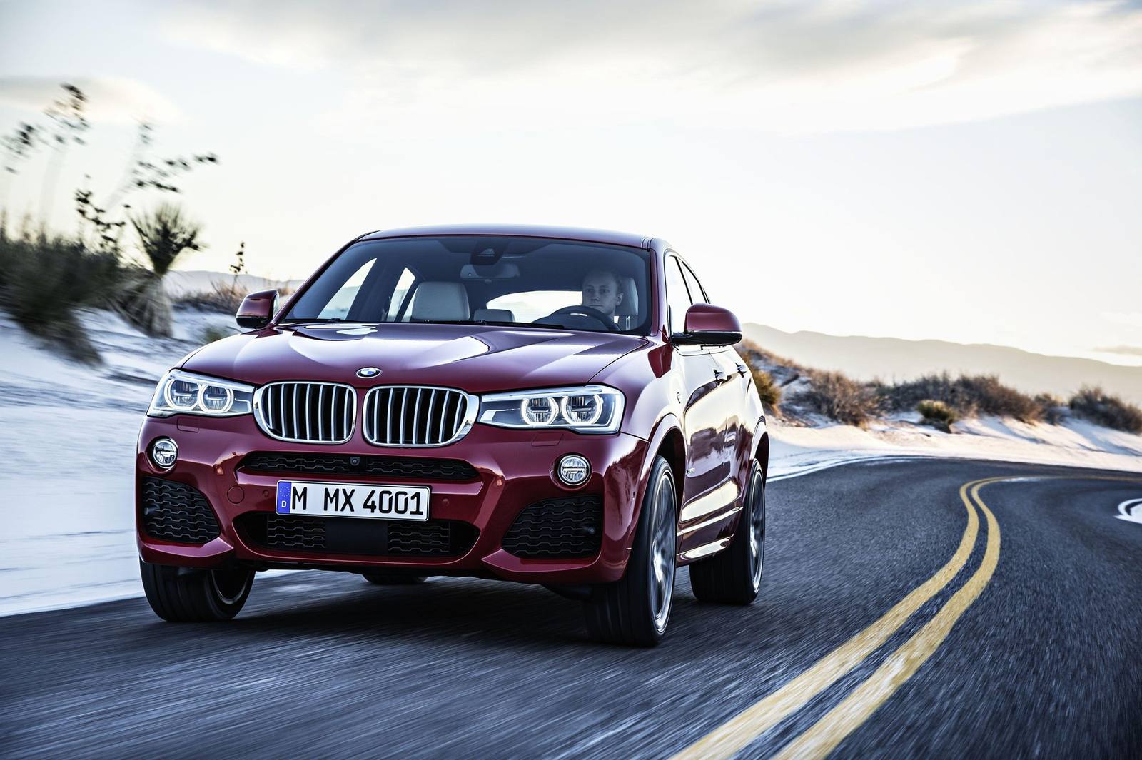 xDrive20i