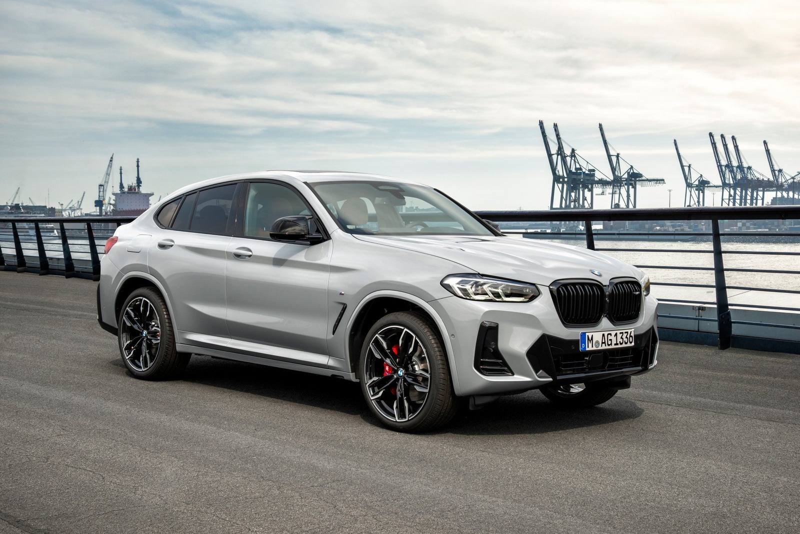 M40i