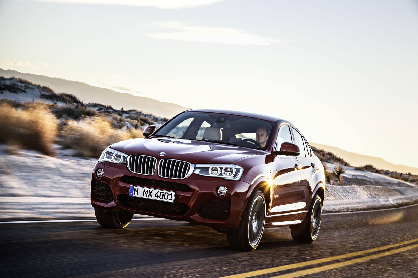 xDrive20i