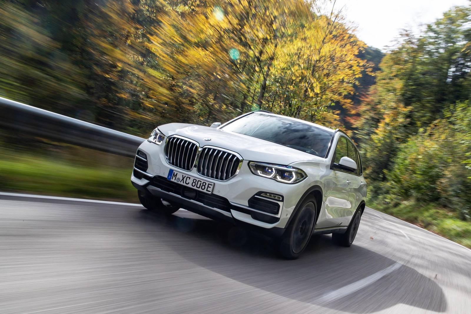 xDrive45e