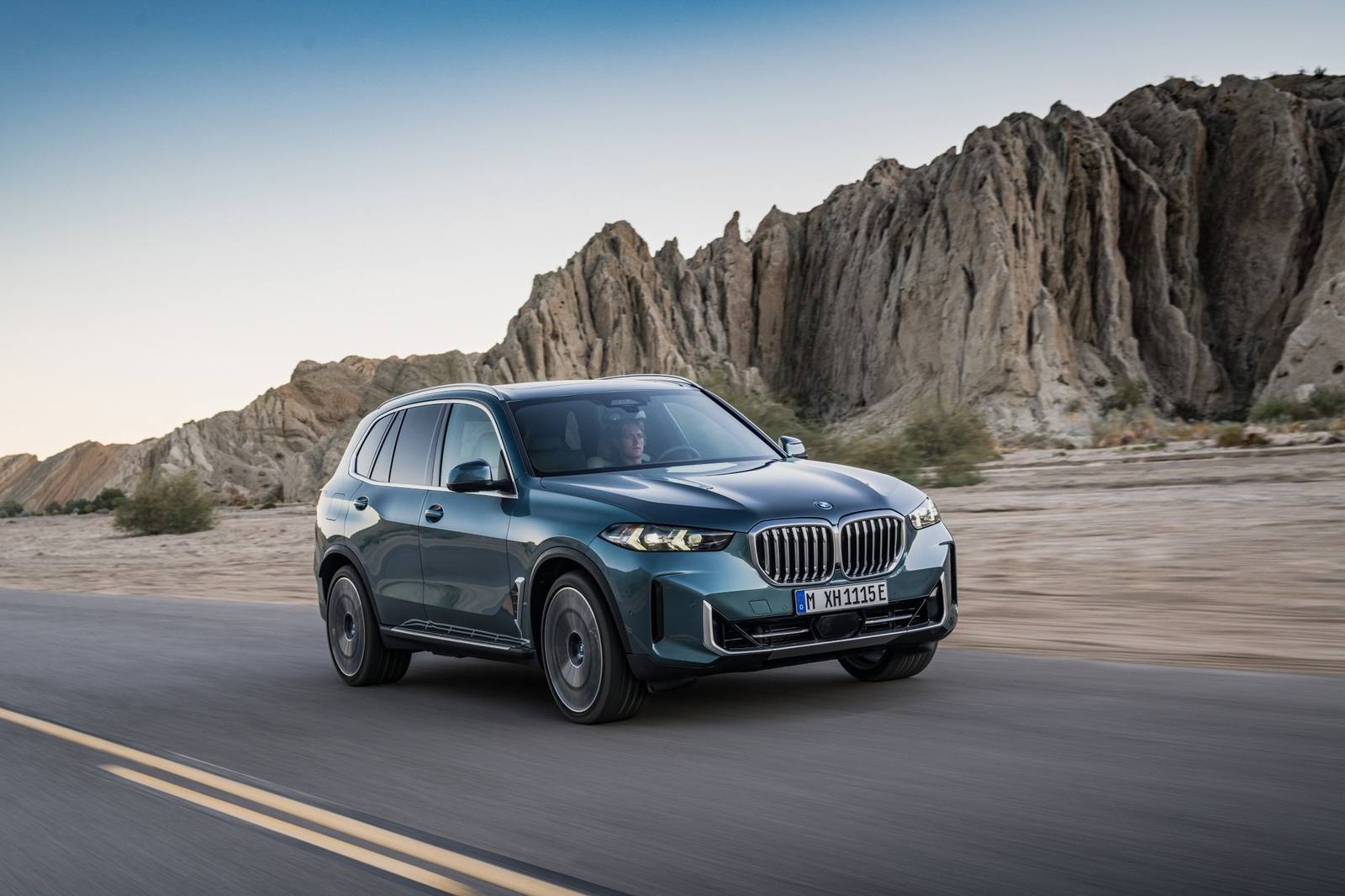 xDrive50e