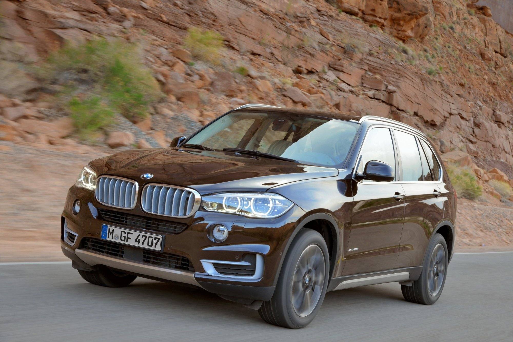 xDrive50i