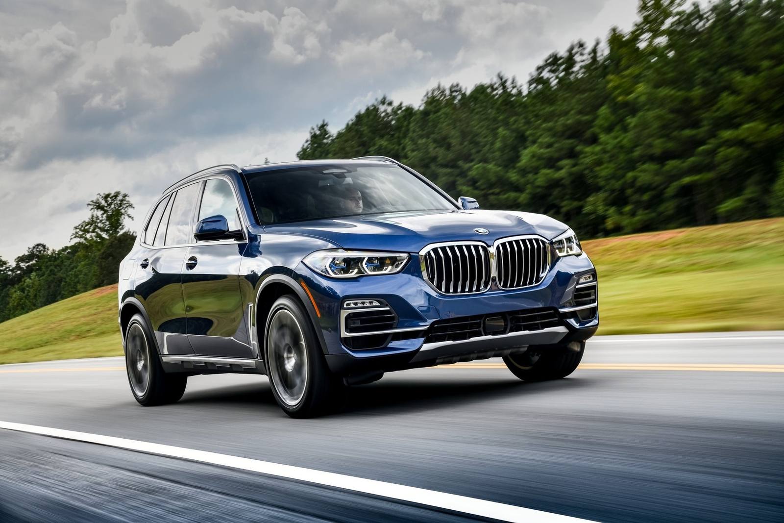 xDrive40i