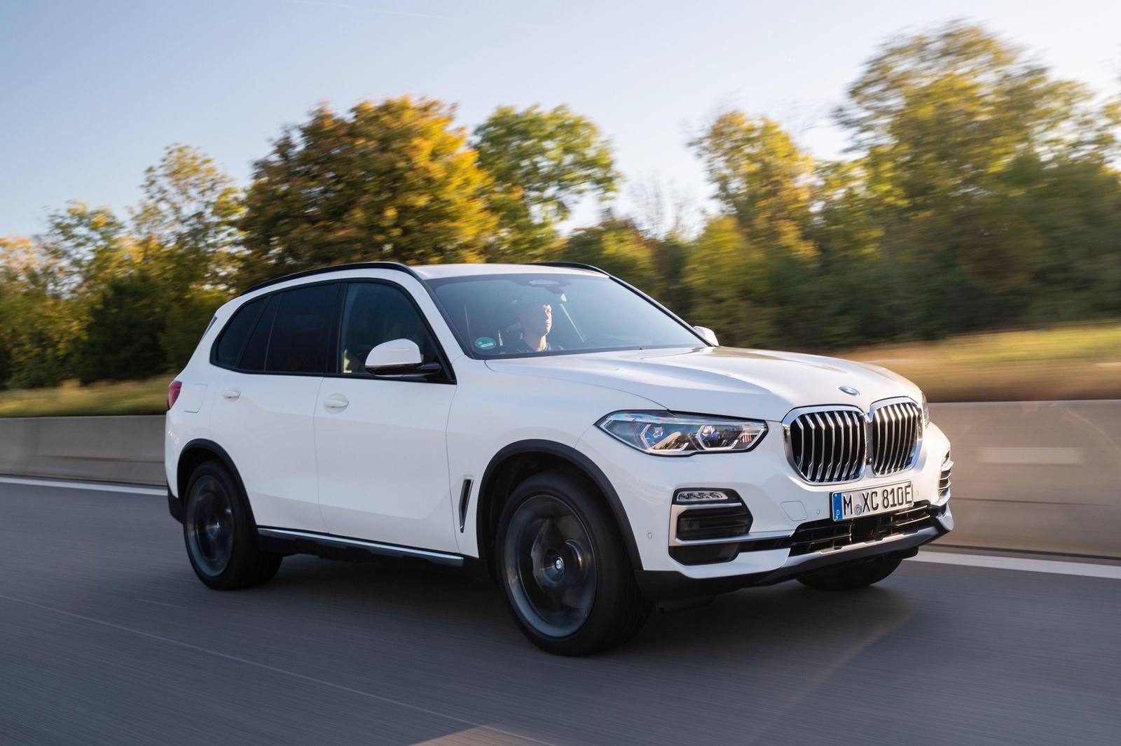 xDrive45e