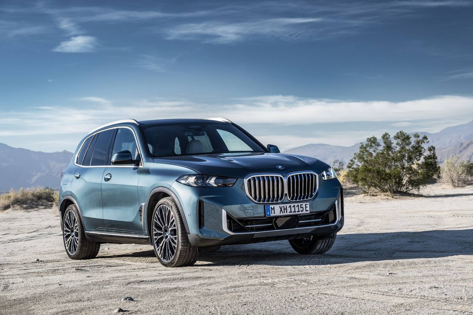 xDrive50e