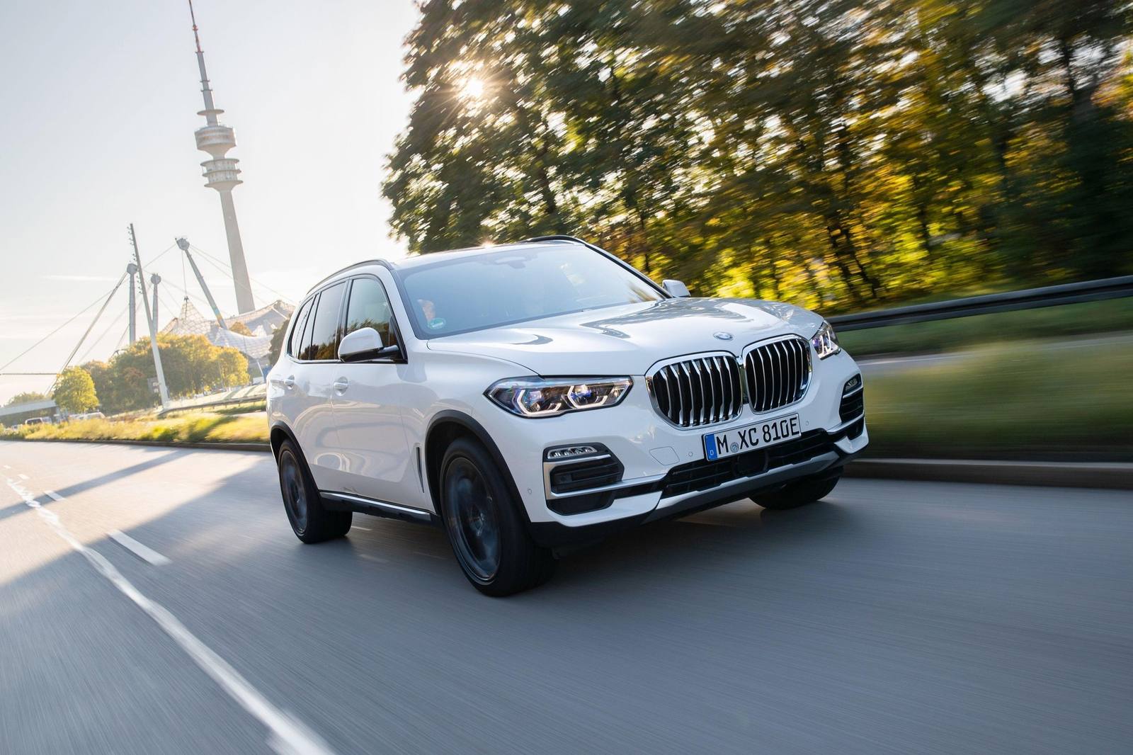 xDrive45e
