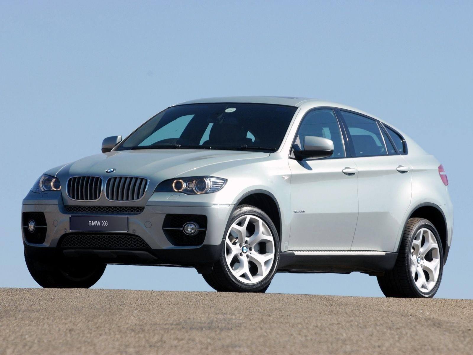 xDrive50i