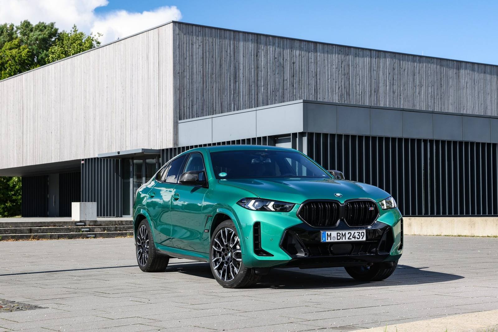 M60i xDrive
