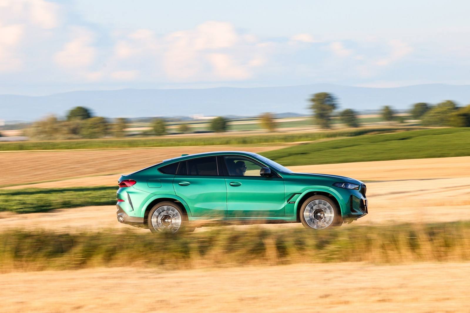 M60i xDrive