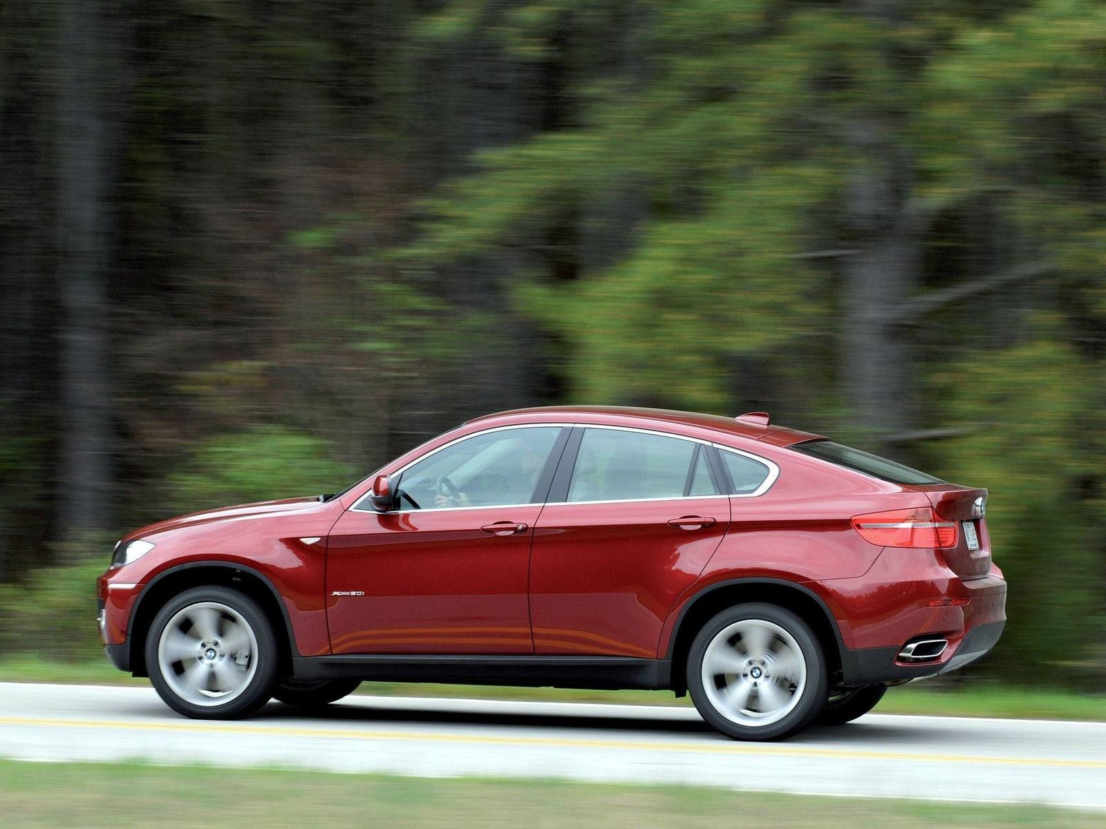 xDrive50i