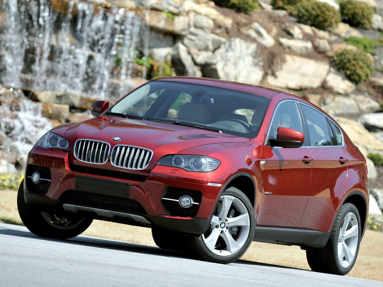 xDrive50i