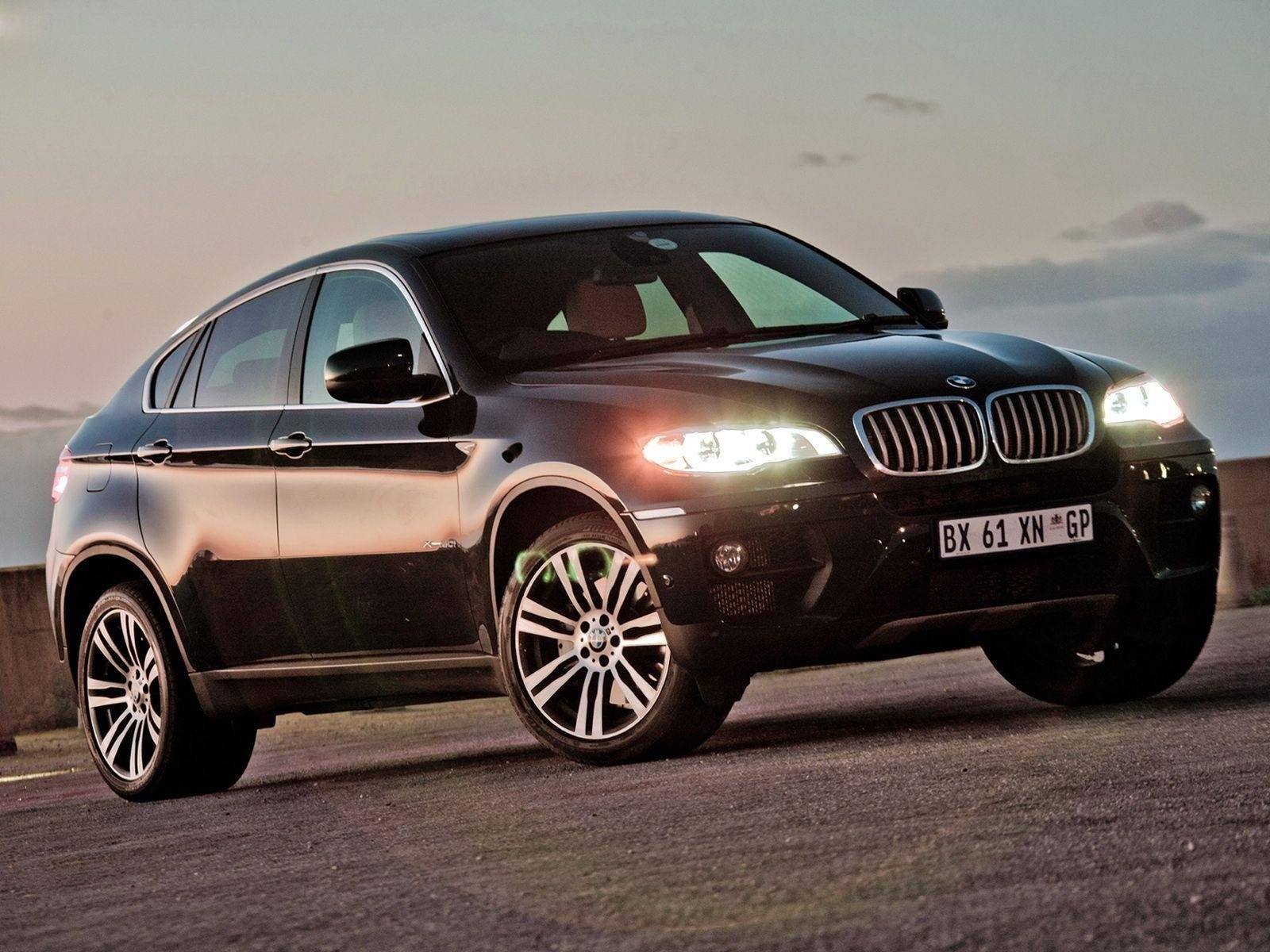 xDrive50i