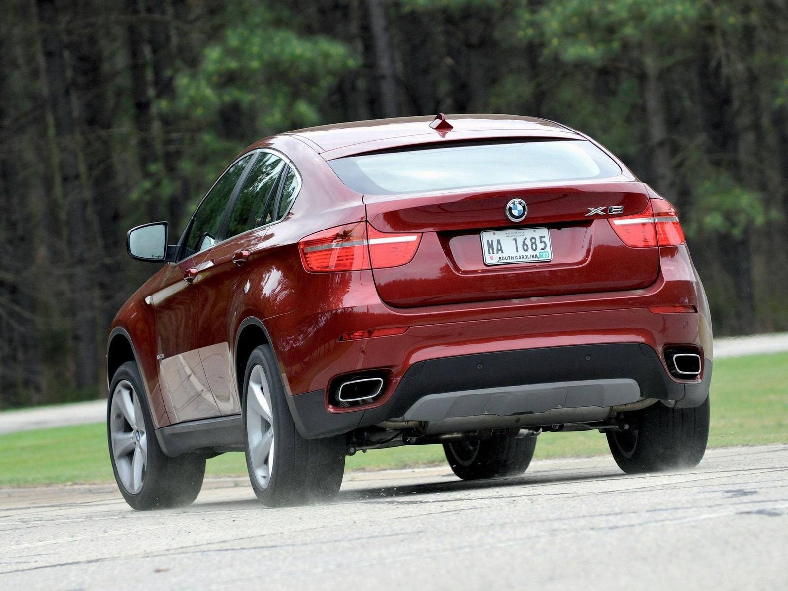 xDrive50i