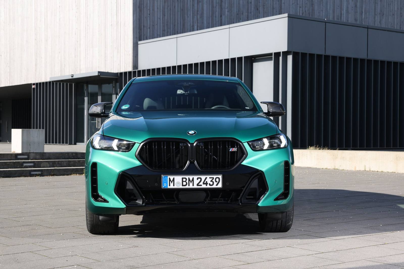 M60i xDrive