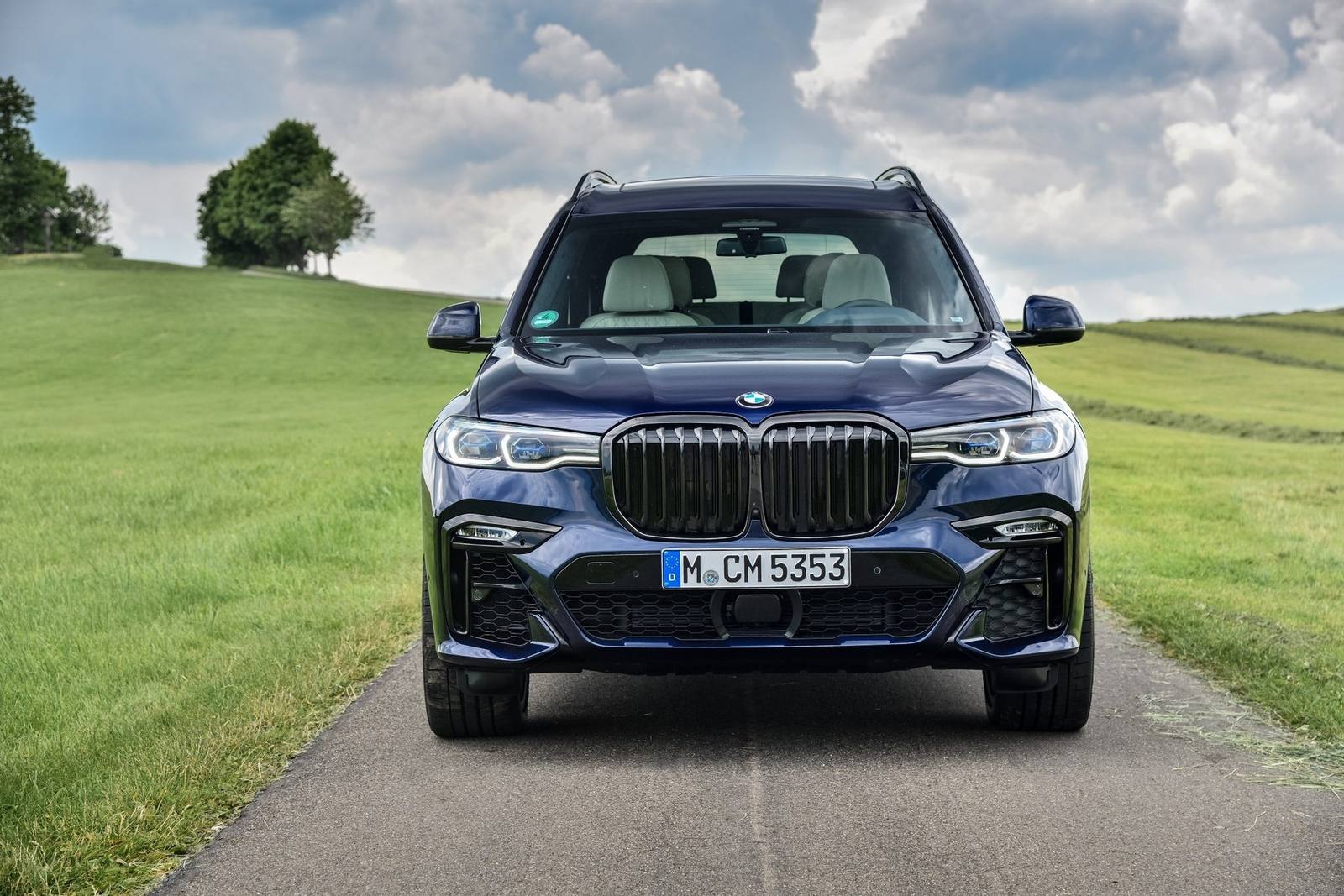M50i xDrive