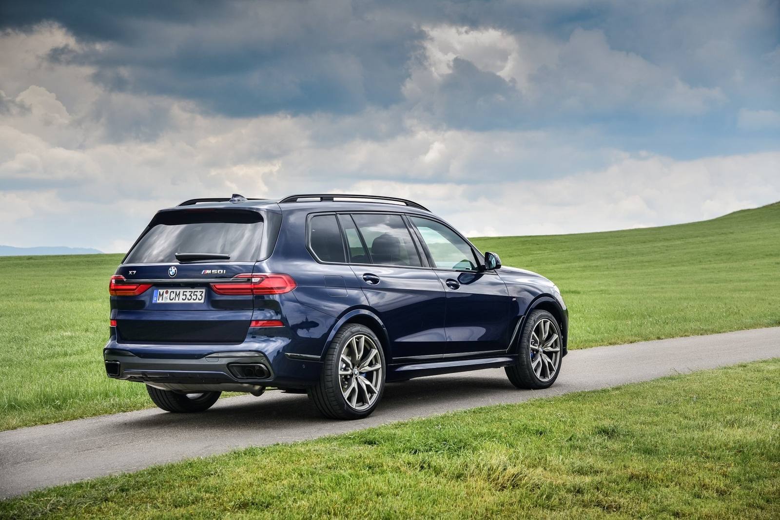 M50i xDrive