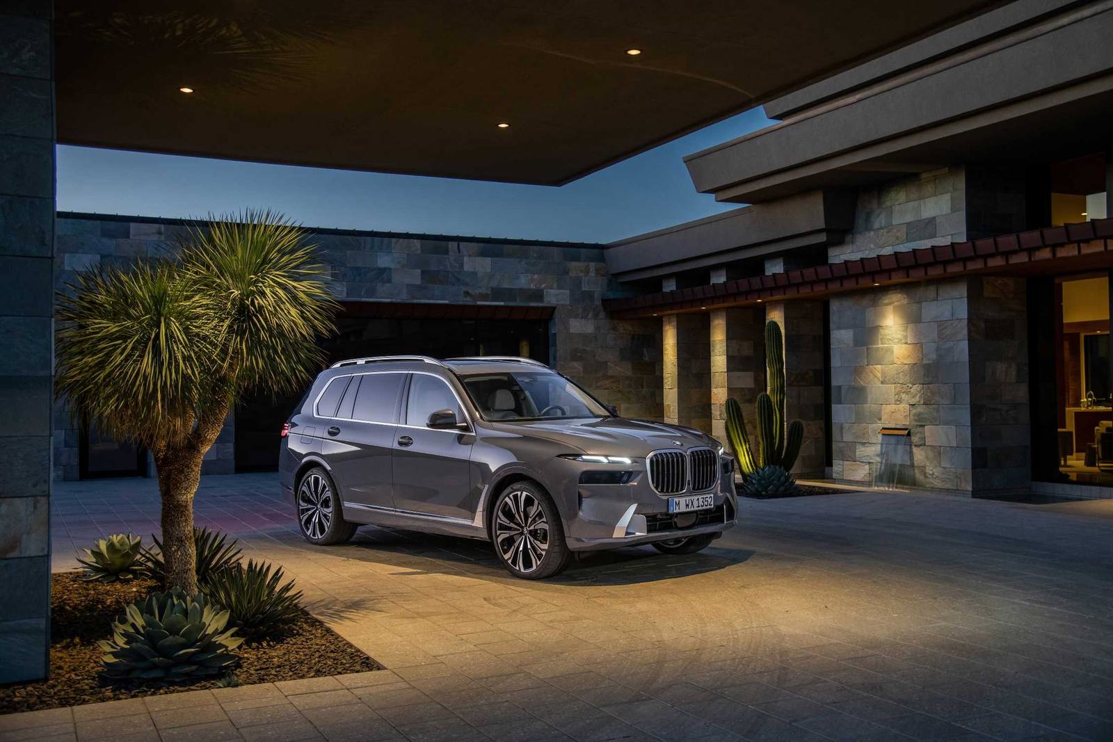xDrive40i
