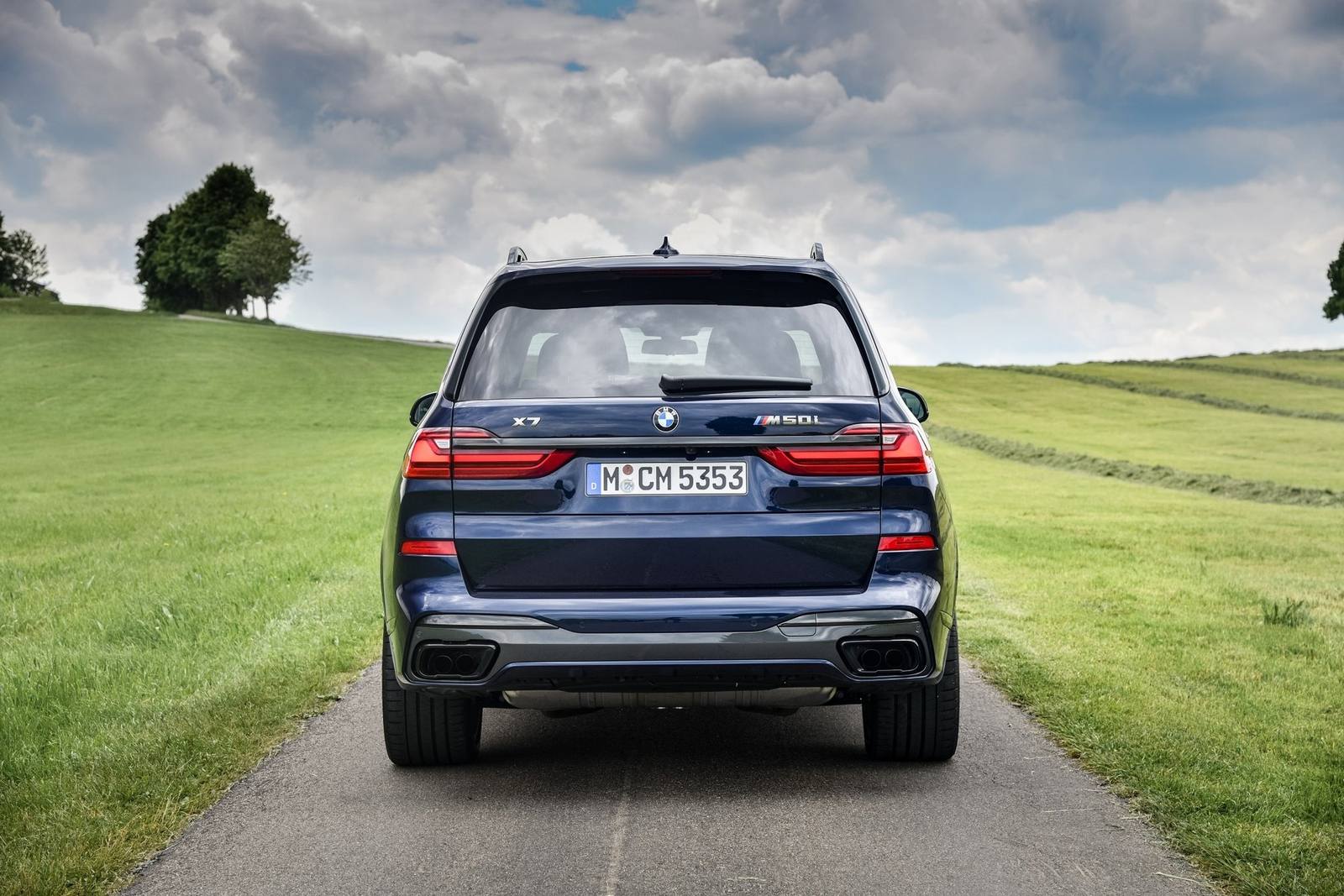M50i xDrive