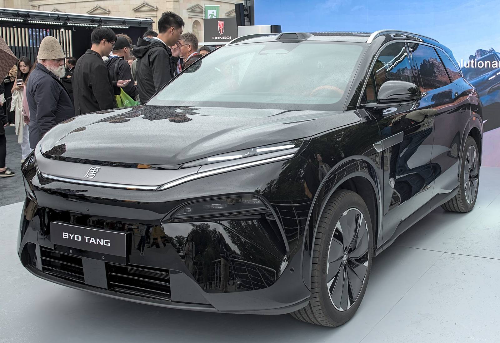Tang L EV AWD
