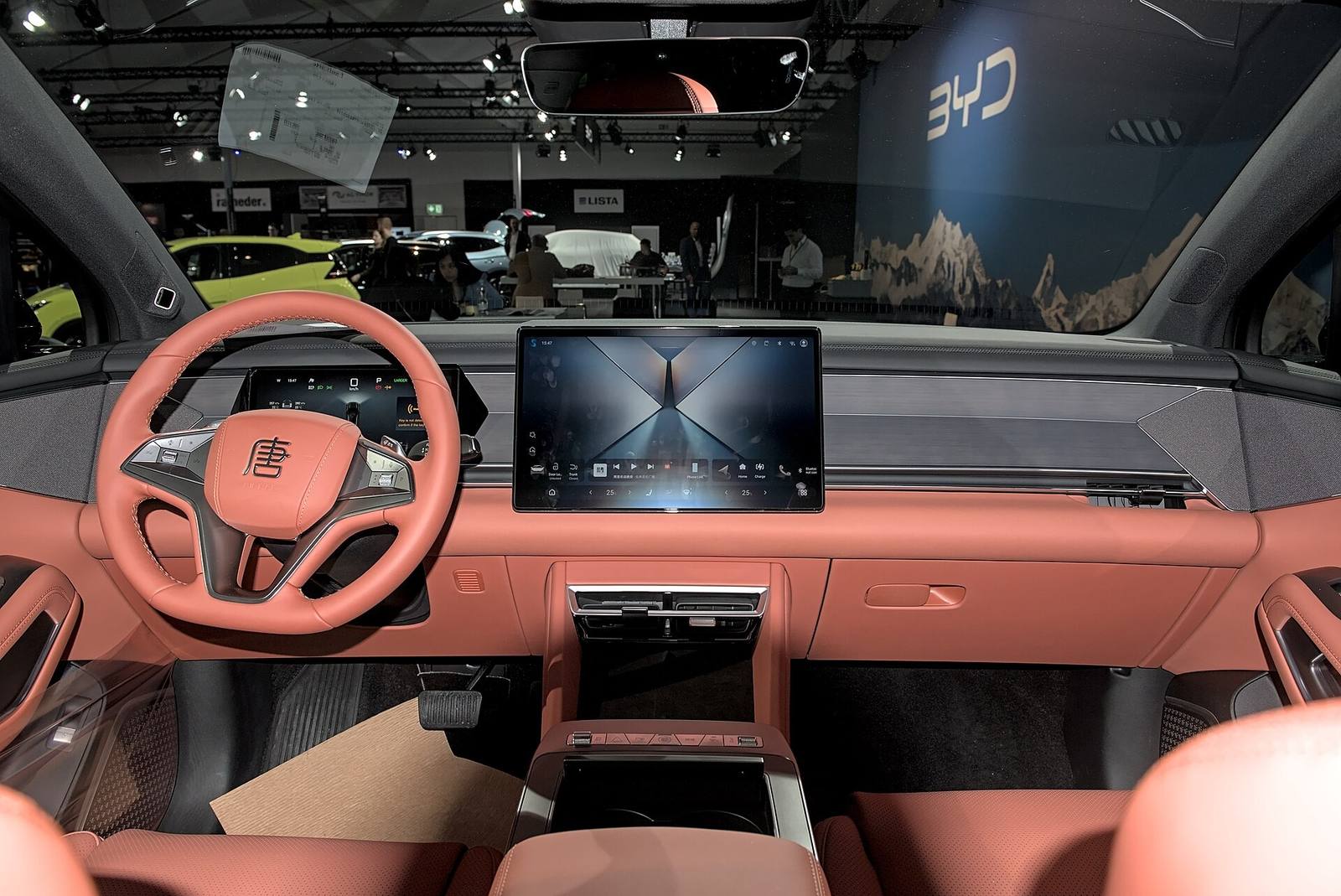 Tang L EV AWD