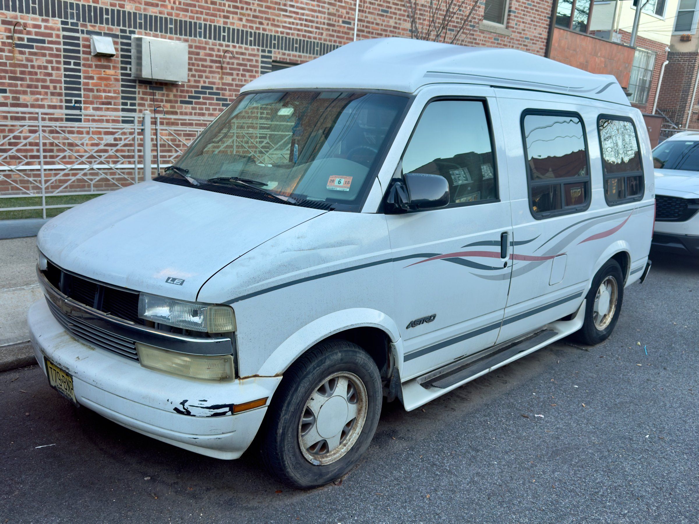 Astro Van