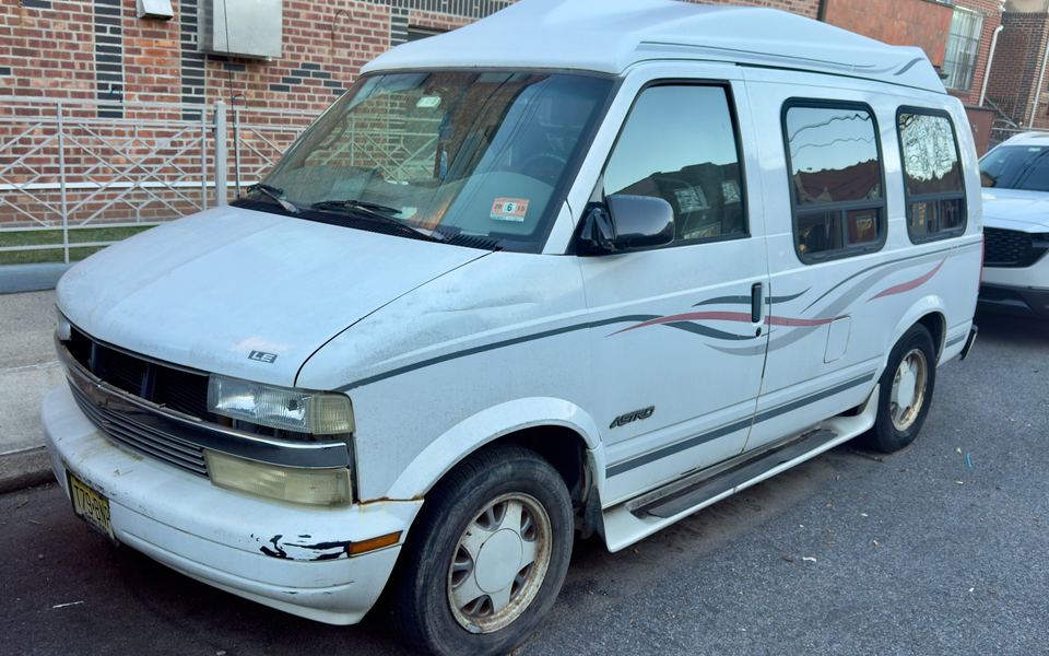 Astro Van