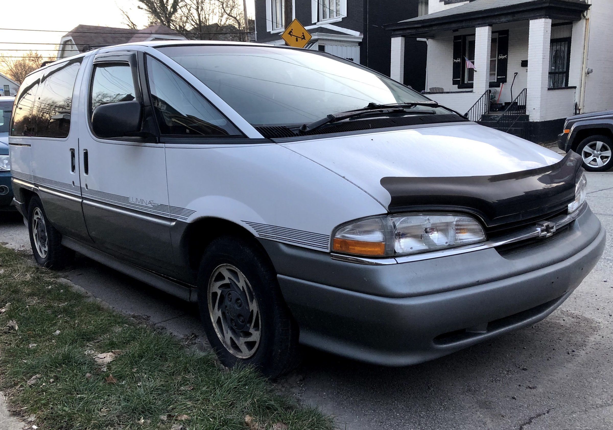 Lumina APV