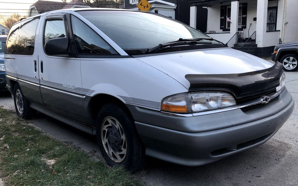 Lumina APV