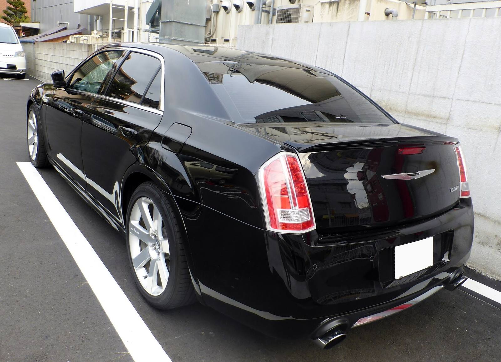 300C SRT8