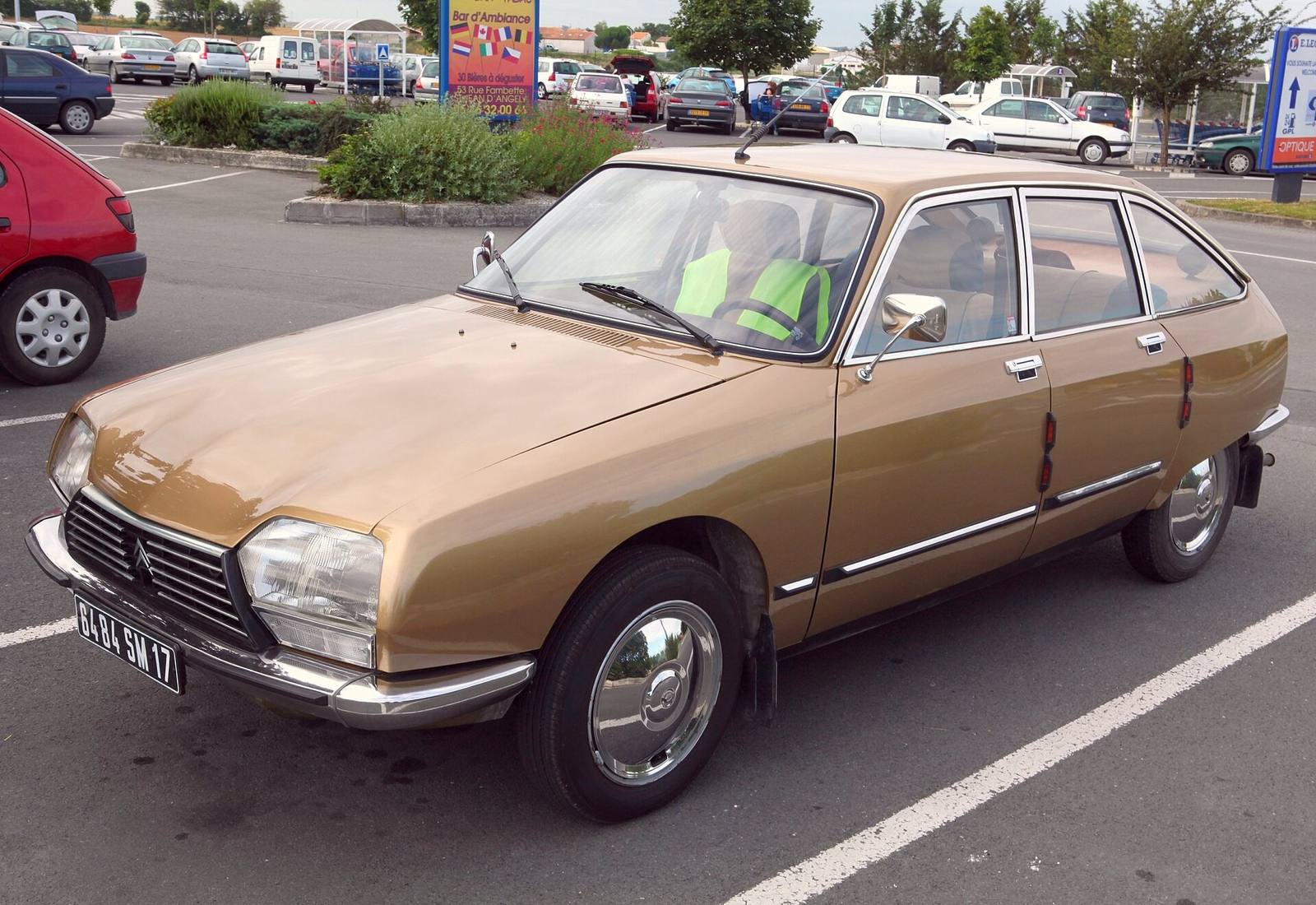 GS 1220 Club