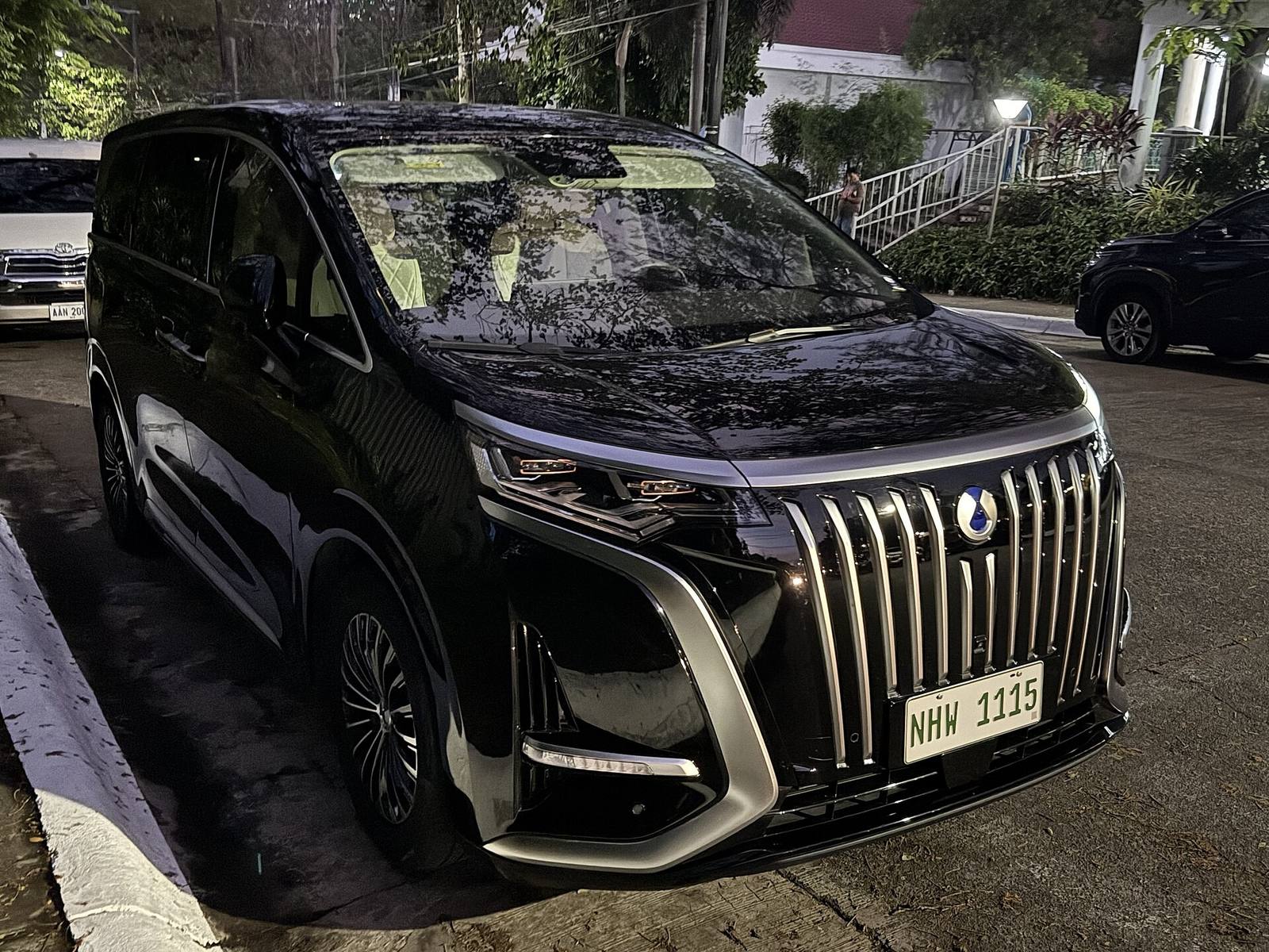 D9 EV 2WD