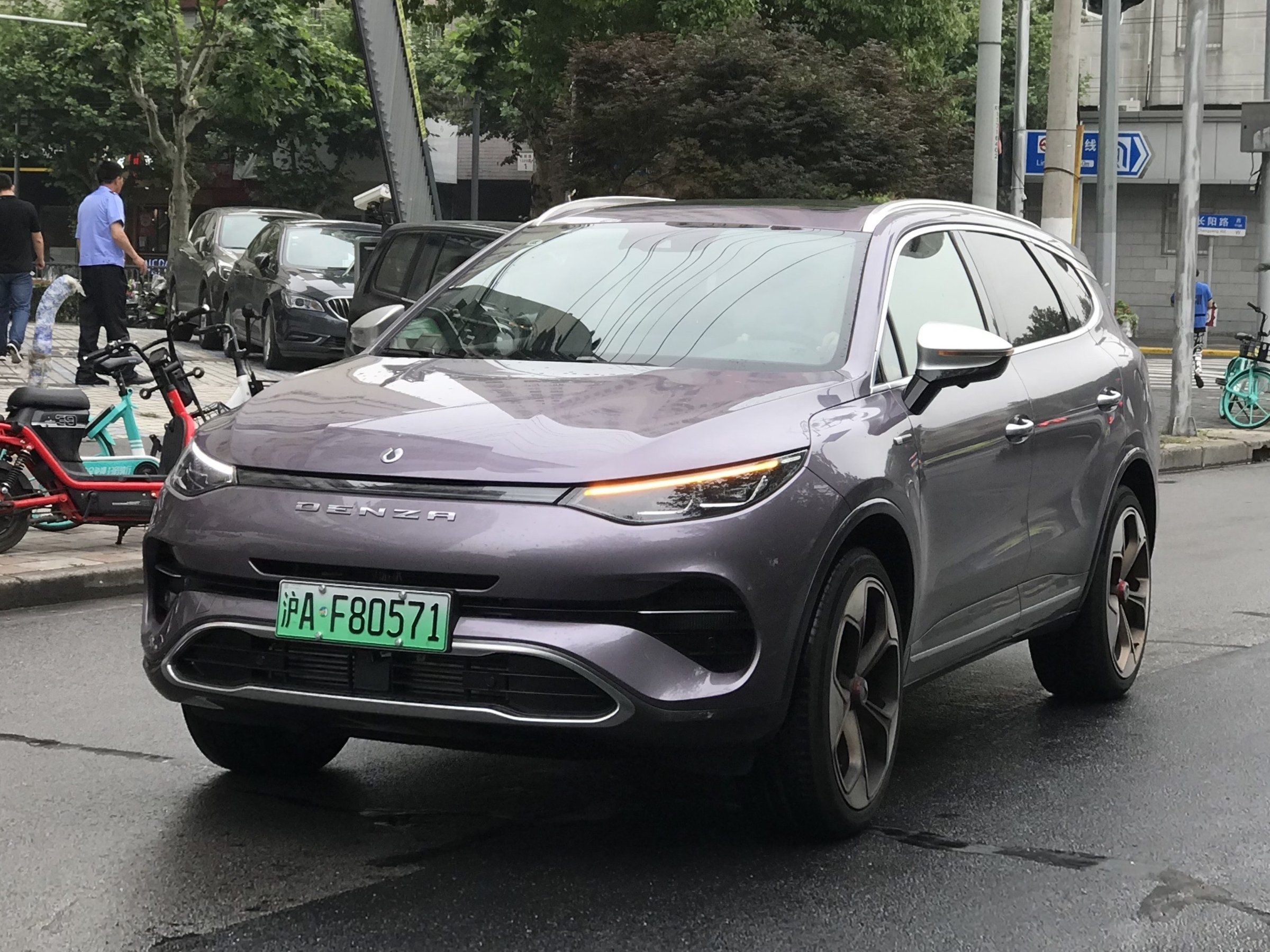 N8