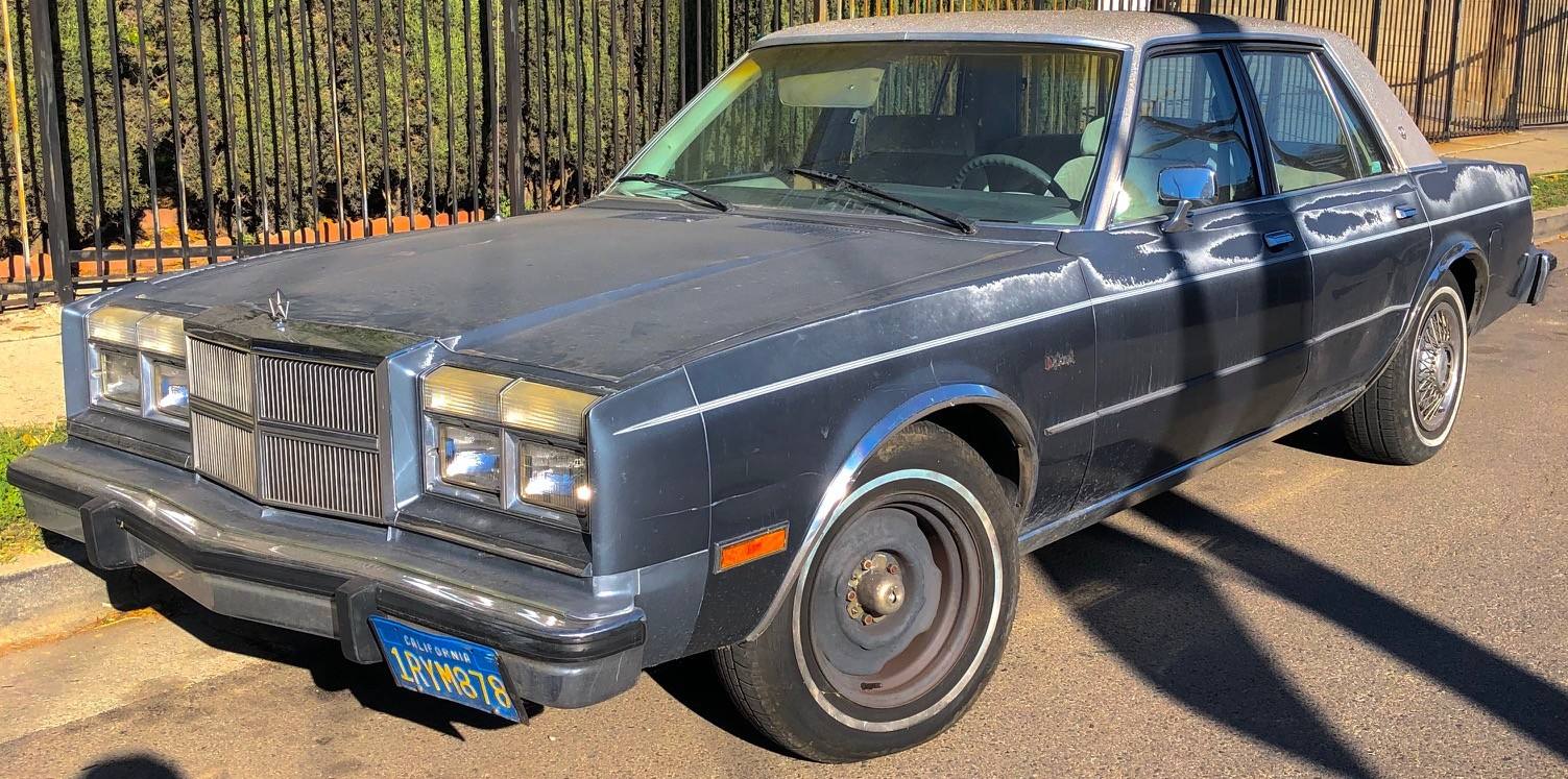 Diplomat 5.9 V8 Police