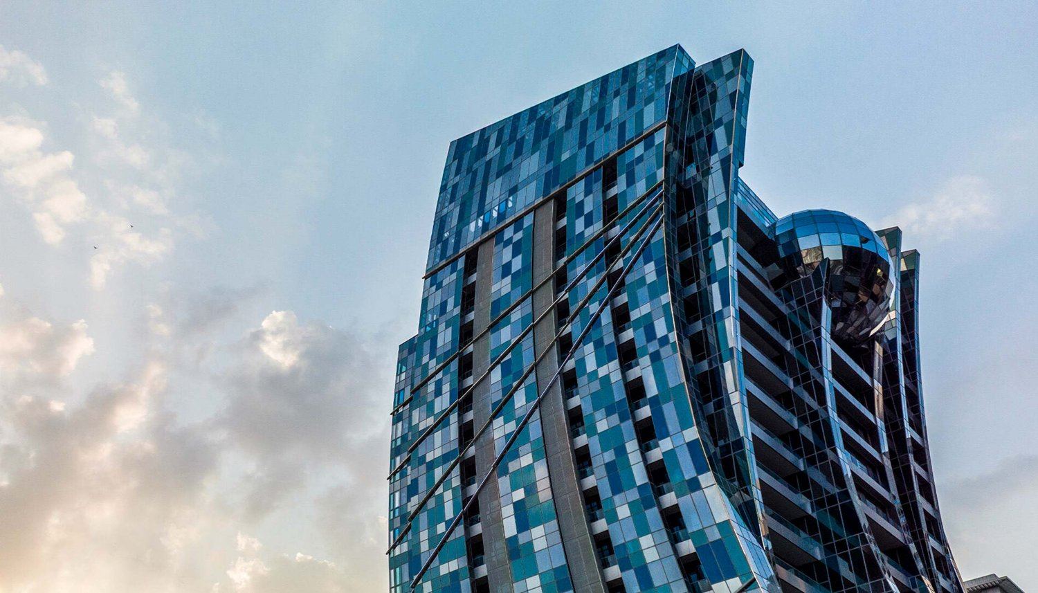DaVinci Tower by Pagani
