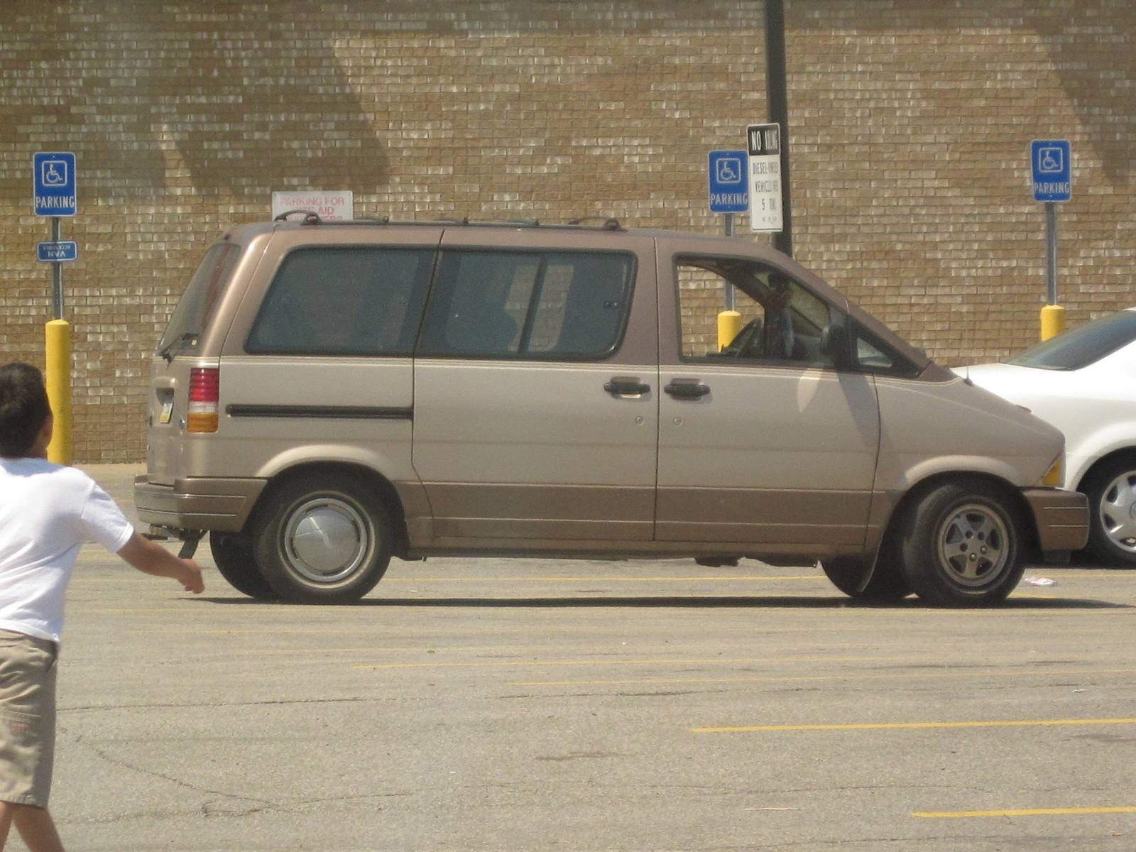 Aerostar Eddie Bauer 4.0 V6 AWD