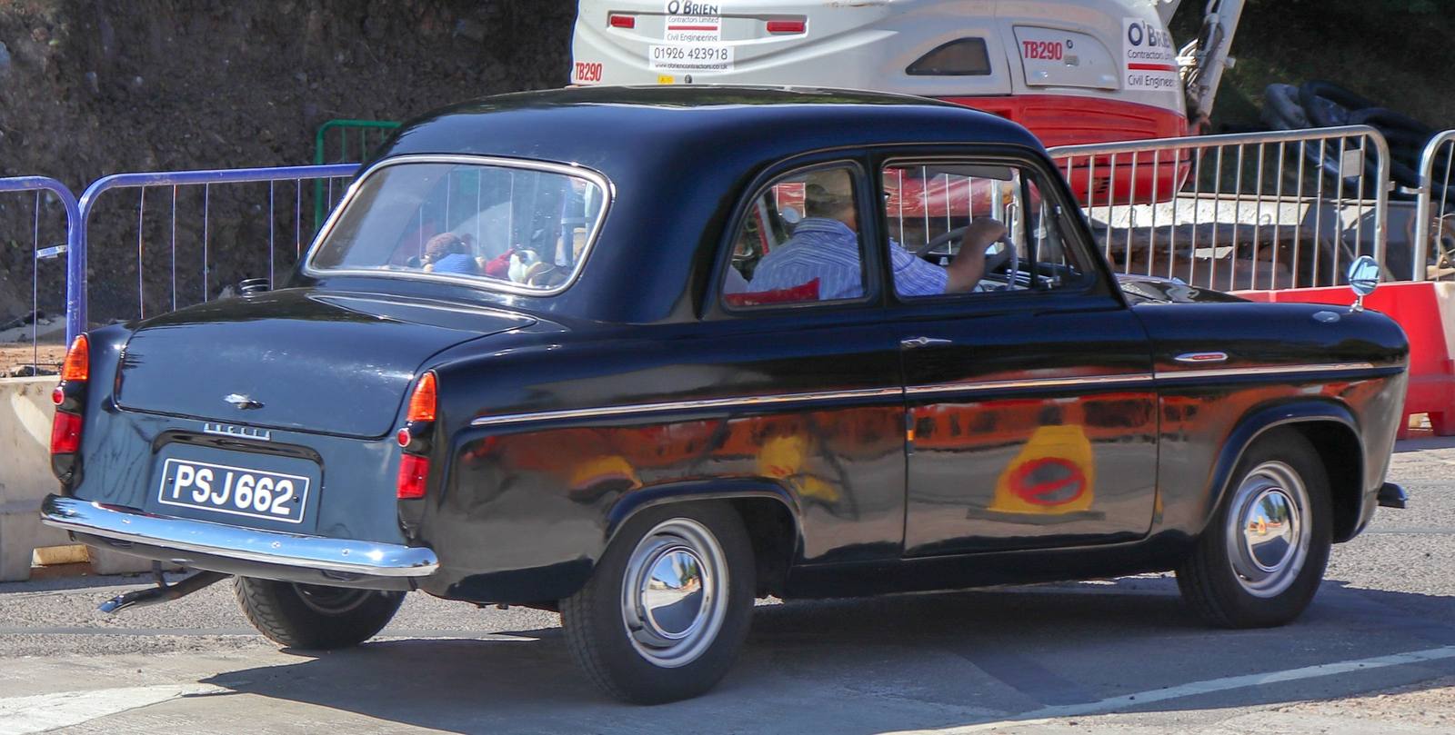 Anglia 100E