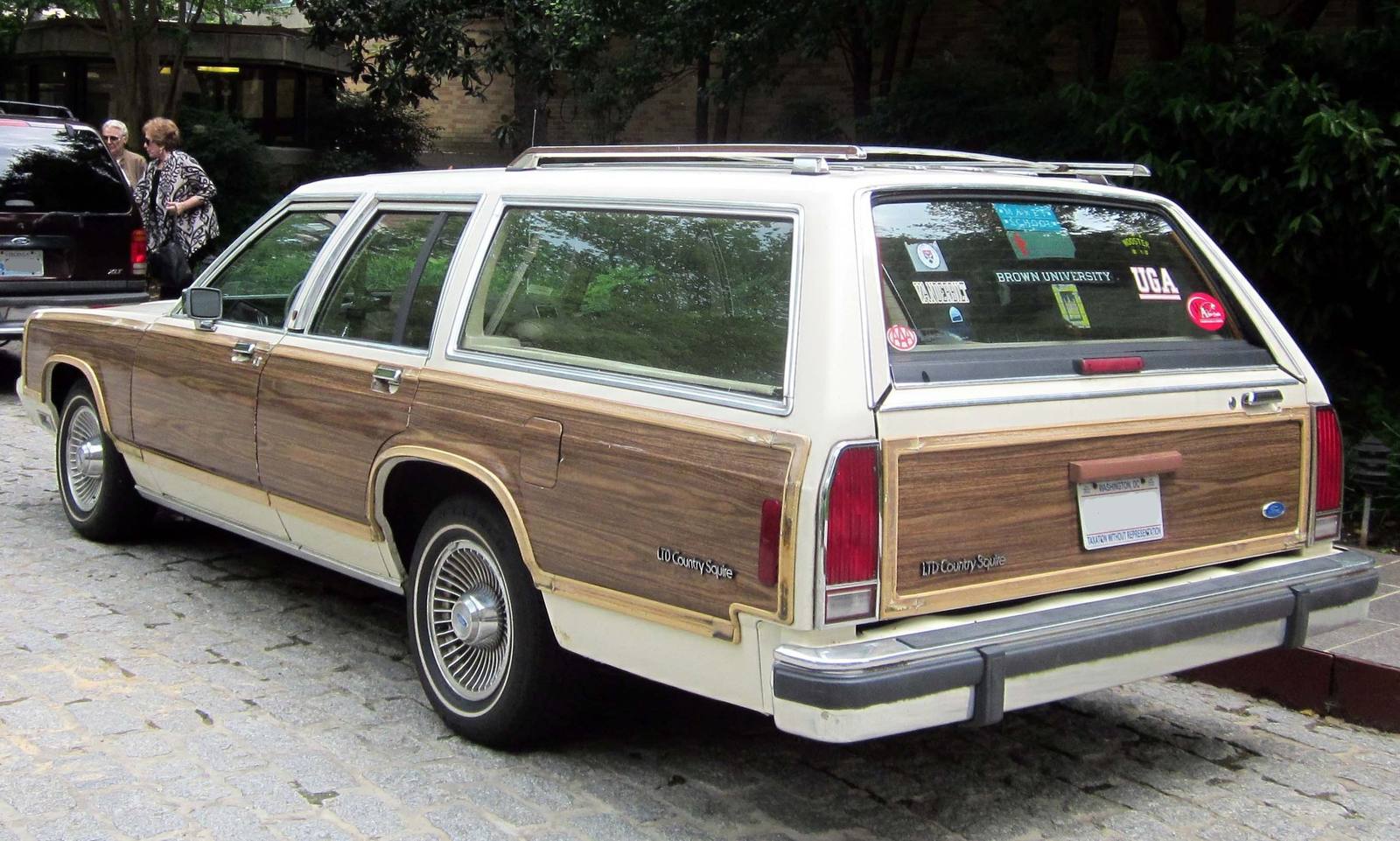Country Squire (Panther)