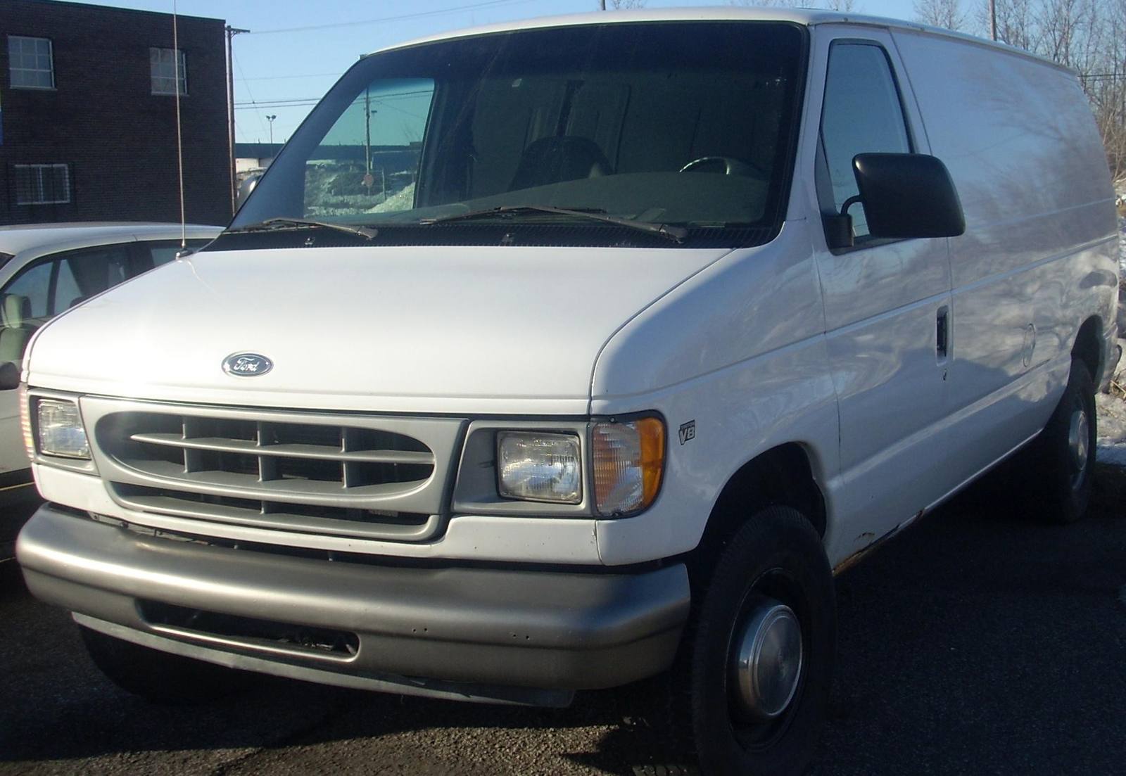 E-250 5.4 Triton V8 (1992)