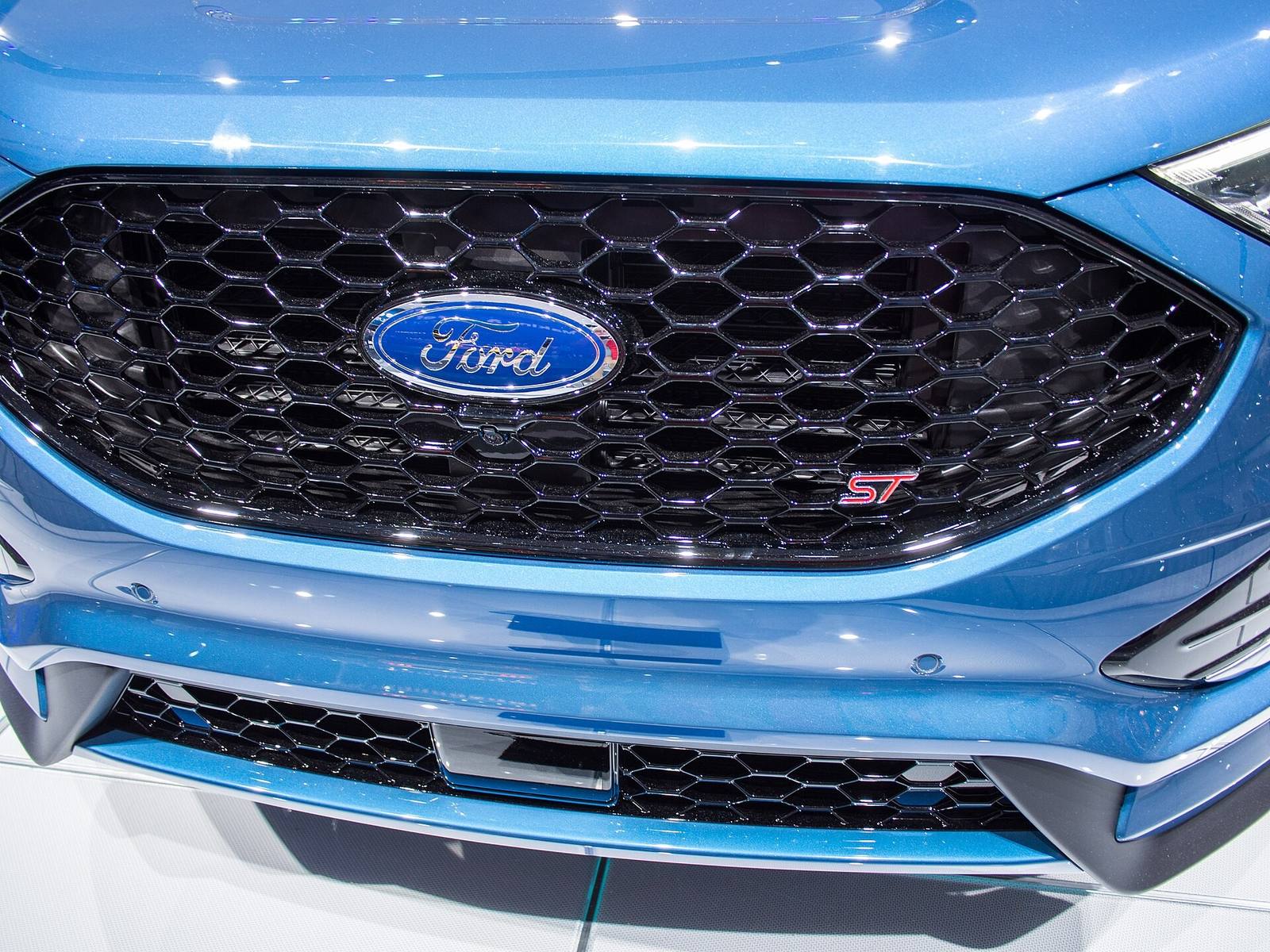 Edge ST 2.7 EcoBoost (2nd gen facelift)
